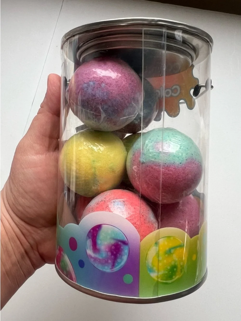 Crayola Color Your Bath Bucket Bath Bomb 11.29oz/8ct: Paraben-Free Fruit Scented